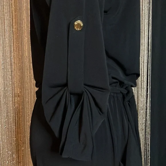 Classic jumper with gold stud Epaulette detail. - Picture 9 of 14